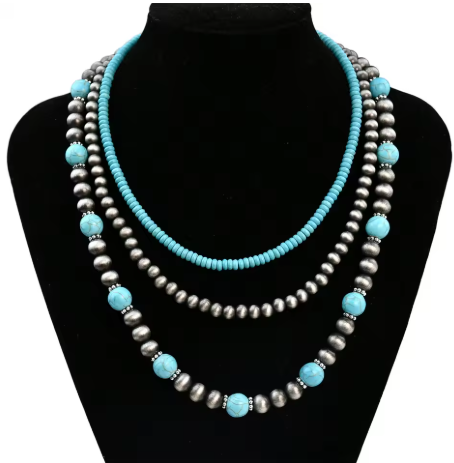 Navaja Pearl Necklace